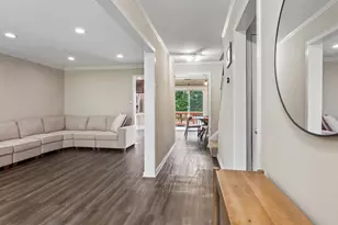 1488 Orleans Ct, Crofton, MD 21114 - Photo 4