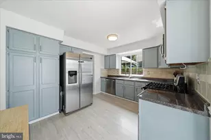 7927 Citadel Dr, Severn, MD 21144 - Photo 16