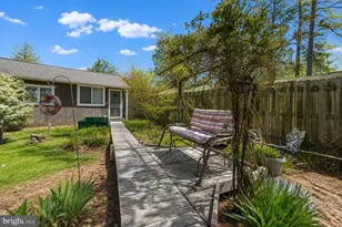 7007 Dover Ave, North Beach, MD 20714 - Photo 4