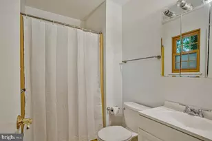 607 Ridge Dr, Annapolis, MD 21403 - Photo 12