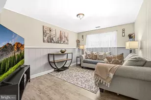 236 Inlet Dr, Pasadena, MD 21122 - Photo 24
