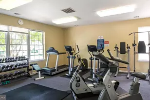 2015 Gov Thomas Bladen Way, Annapolis, MD 21401 - Photo 12
