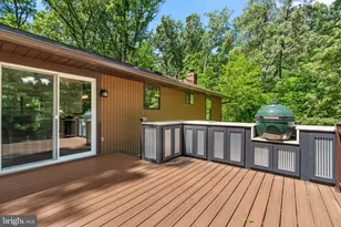 8250 Railroad Ave, Pasadena, MD 21122 - Photo 34