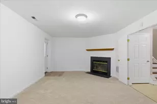 339 Green Mountain Ct, Pasadena, MD 21122 - Photo 36