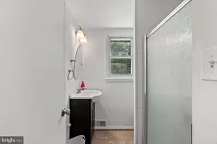 415 Baylor Rd, Glen Burnie, MD 21061 - Photo 18