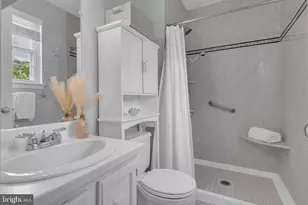 8328 Sail Ct, Pasadena, MD 21122 - Photo 26