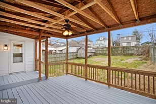 119 W Edgevale Rd, Brooklyn, MD 21225 - Photo 8