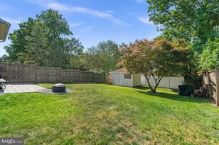 329 Shetlands Ln, Glen Burnie, MD 21061 - Photo 28