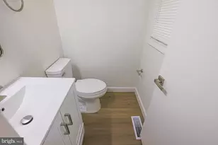 1327 Farrara Dr, Odenton, MD 21113 - Photo 28