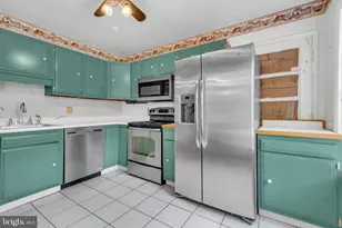 1554 Long Point Rd, Pasadena, MD 21122 - Photo 16