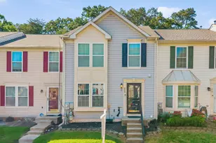 220 Foxtree Dr, Glen Burnie, MD 21061 - Photo 2