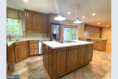 1689 Camden Court, Arnold, MD 21012 - Photo 2