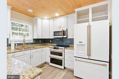 7654 Turnbrook Drive, Glen Burnie, MD 21060 - Photo 12