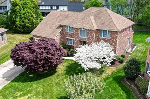 1303 Persimmontree Ct, Crofton, MD 21114 - Photo 6