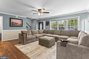 7625 3rd St, Pasadena, MD 21122 - Photo 6