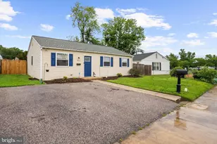 902 Dorking Rd, Glen Burnie, MD 21061 - Photo 2