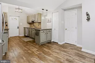 601 Riverside Dr, Pasadena, MD 21122 - Photo 8