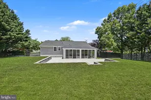 401 Grove Ridge Ct, Linthicum Heights, MD 21090 - Photo 32