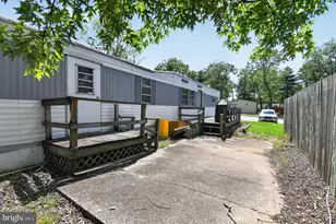 1501 Flanders Ln, Harwood, MD 20776 - Photo 16