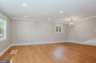 7730 Middlegate Ct, Pasadena, MD 21122 - Photo 6