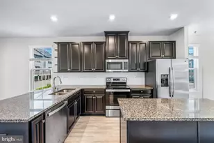 530 Levanna Ln, Glen Burnie, MD 21060 - Photo 22