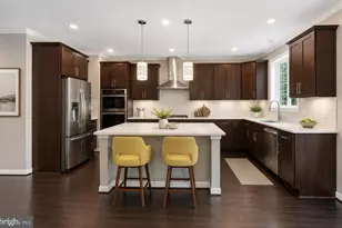 8170 Villaggio, Millersville, MD 21108 - Photo 36
