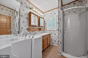 271 Janet Ct, Lothian, MD 20711 - Photo 14