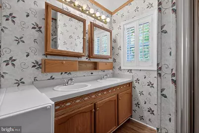 271 Janet Ct, Lothian, MD 20711 - Photo 16