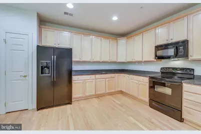 8535 Veterans Hwy #104, Millersville, MD 21108 - Photo 18