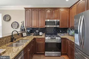 8616 Wintergreen Ct, Odenton, MD 21113 - Photo 16