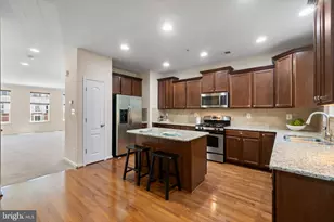 722 Hidden Oak, Glen Burnie, MD 21060 - Photo 4