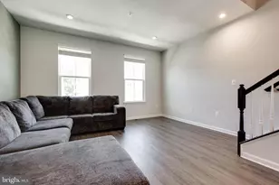 188 Woodgate Cir, Pasadena, MD 21122 - Photo 8