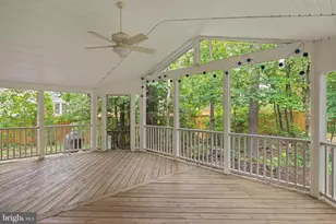 205 Foxridge Ct, Glen Burnie, MD 21061 - Photo 40