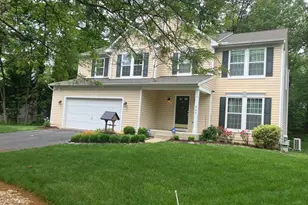 205 Foxridge Ct, Glen Burnie, MD 21061 - Photo 2