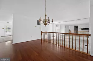 8204 Elkwood Ct, Pasadena, MD 21122 - Photo 12