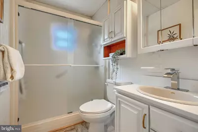 675 211th Street, Pasadena, MD 21122 - Photo 32