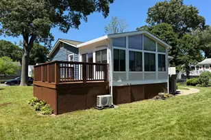 675 211th St, Pasadena, MD 21122 - Photo 2
