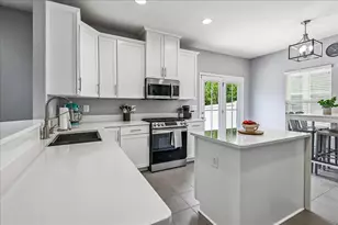 8124 Meadowgate Cir, Glen Burnie, MD 21060 - Photo 12