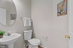 11 Harbour Heights Dr, Annapolis, MD 21401 - Photo 8