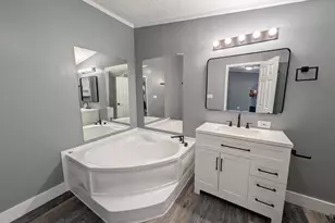 4745 Flanders Ln, Harwood, MD 20776 - Photo 6