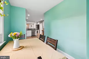 1129 Wharf Dr, Pasadena, MD 21122 - Photo 32