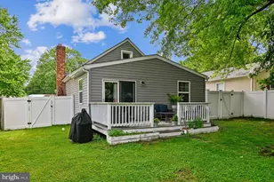 1129 Wharf Dr, Pasadena, MD 21122 - Photo 6