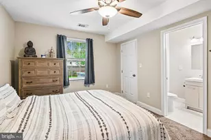 1129 Wharf Dr, Pasadena, MD 21122 - Photo 40