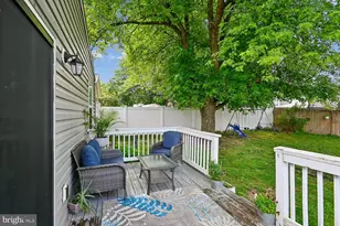 1129 Wharf Dr, Pasadena, MD 21122 - Photo 10