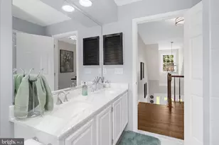 1379 Old Water Oak Point Rd, Pasadena, MD 21122 - Photo 36