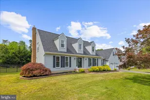 1379 Old Water Oak Point Rd, Pasadena, MD 21122 - Photo 4