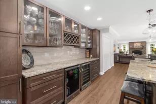 1379 Old Water Oak Point Rd, Pasadena, MD 21122 - Photo 18