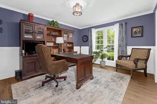 1379 Old Water Oak Point Rd, Pasadena, MD 21122 - Photo 14