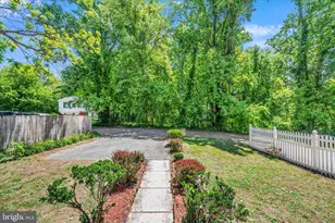 674 207 Th St, Pasadena, MD 21122 - Photo 2