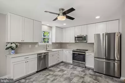 674 207 Th Street, Pasadena, MD 21122 - Photo 6